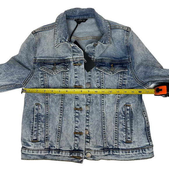 NWT Free People x Driftwood Trucker Bandana Insert Denim Jacket xs - Picture 8 of 12